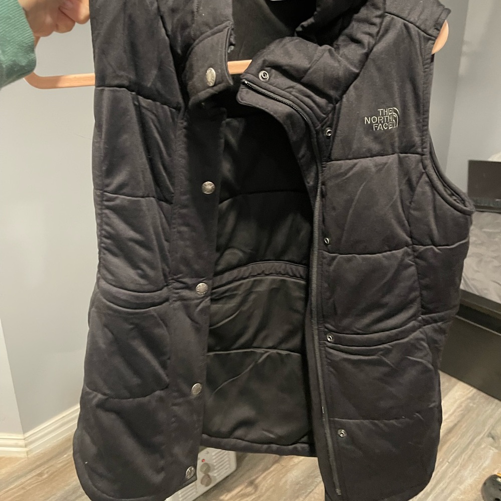 North face vest